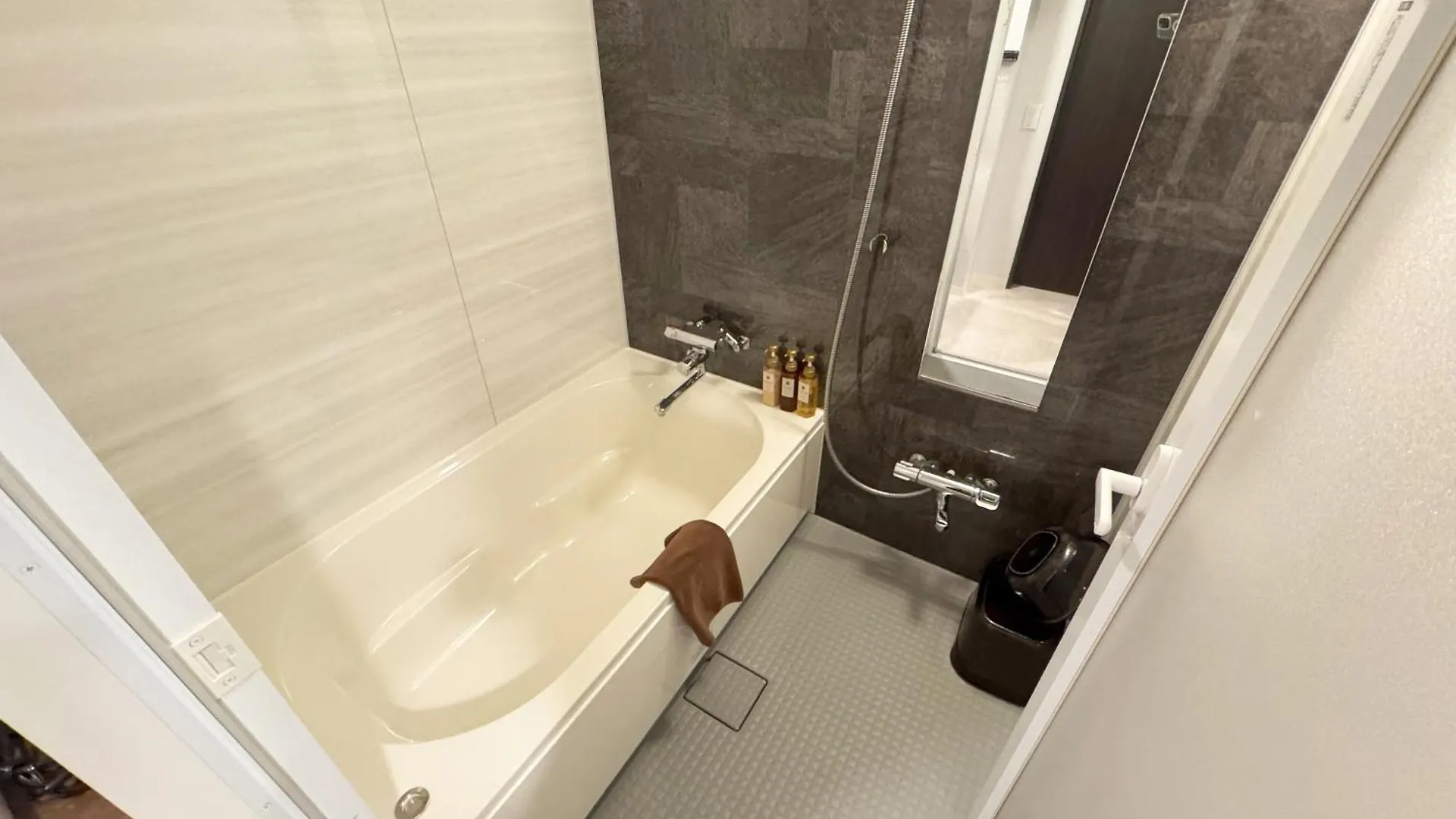 Re Hotel Tanimachi9-2 大阪市 日本